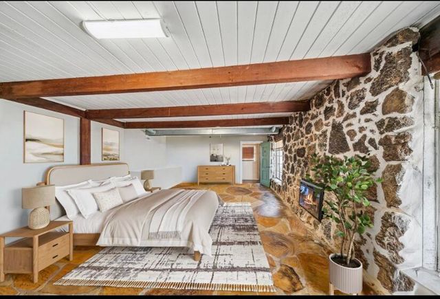 24280 S 610 Drive, Grove, OK 74344