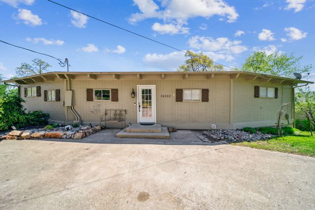 24280 S 610 Drive, Grove, OK 74344