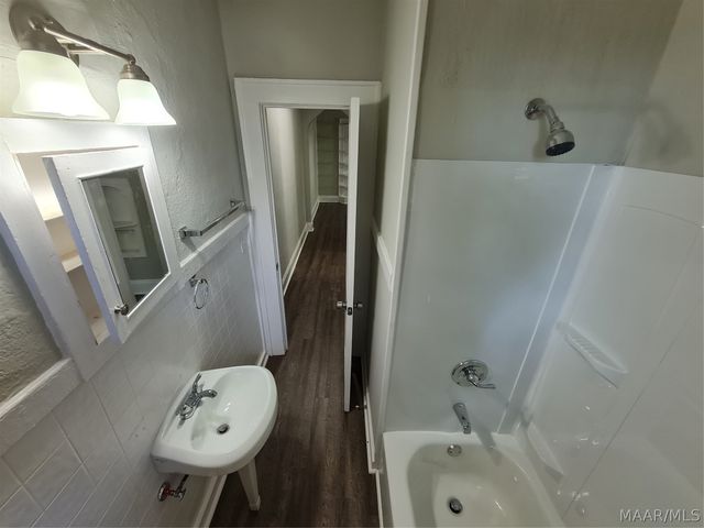 2329 Highland Avenue, Montgomery, AL 36107