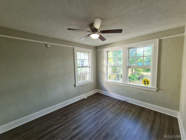 2329 Highland Avenue, Montgomery, AL 36107