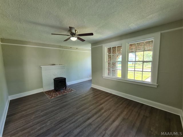 2329 Highland Avenue, Montgomery, AL 36107