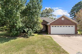 702 Cheryl Dr, Longview, TX 75604
