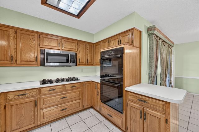 206 Harris Drive, Sunnyvale, TX 75182