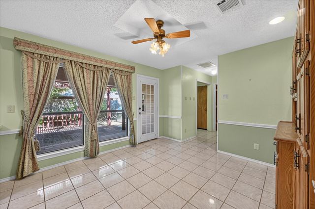 206 Harris Drive, Sunnyvale, TX 75182