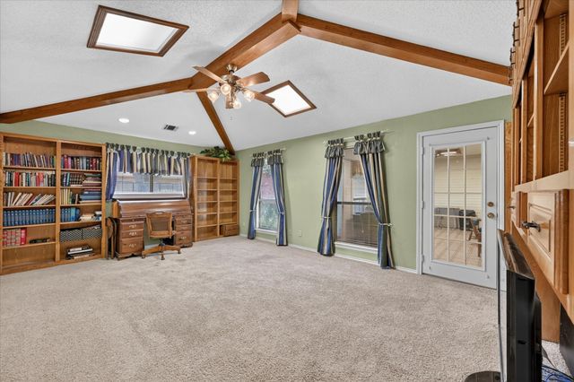 206 Harris Drive, Sunnyvale, TX 75182