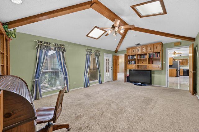 206 Harris Drive, Sunnyvale, TX 75182