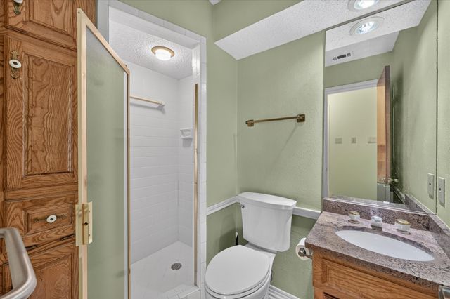 206 Harris Drive, Sunnyvale, TX 75182