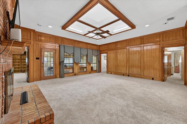 206 Harris Drive, Sunnyvale, TX 75182