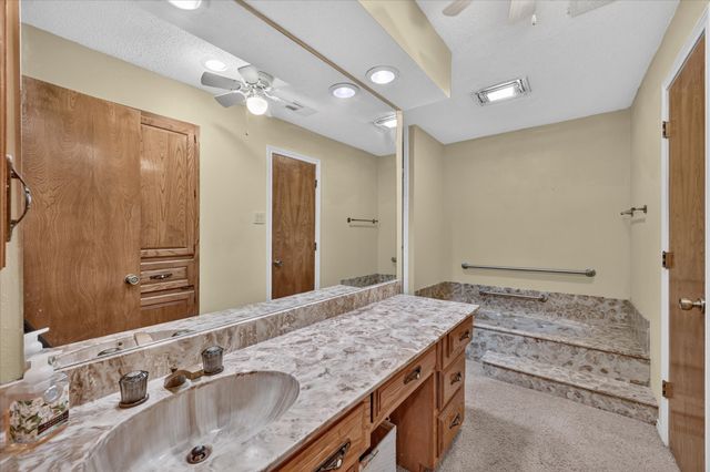 206 Harris Drive, Sunnyvale, TX 75182
