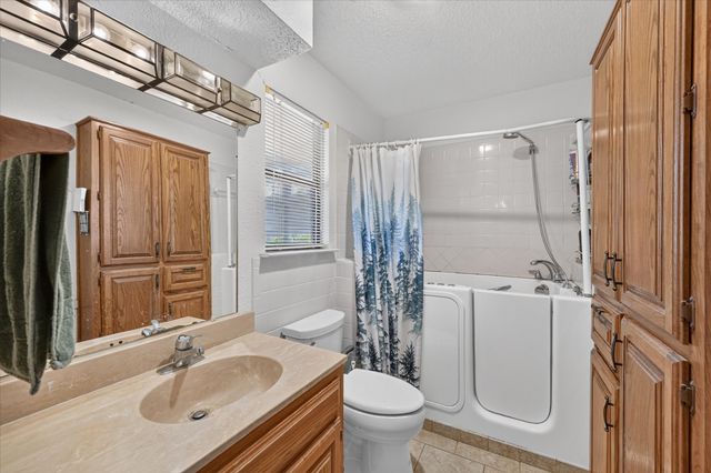 206 Harris Drive, Sunnyvale, TX 75182