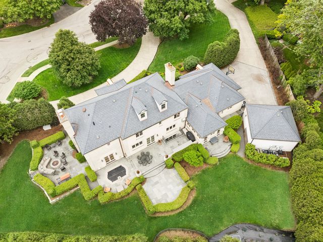 325 Princeton Road, Hinsdale, IL 60521