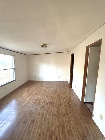 614 Delaney Road, Jacksonville, AR 72076