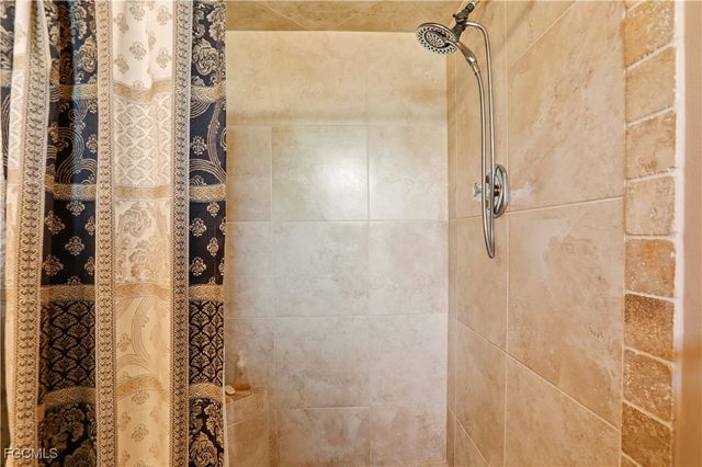 7692 Myrsine CIR, Bokeelia, FL 33922