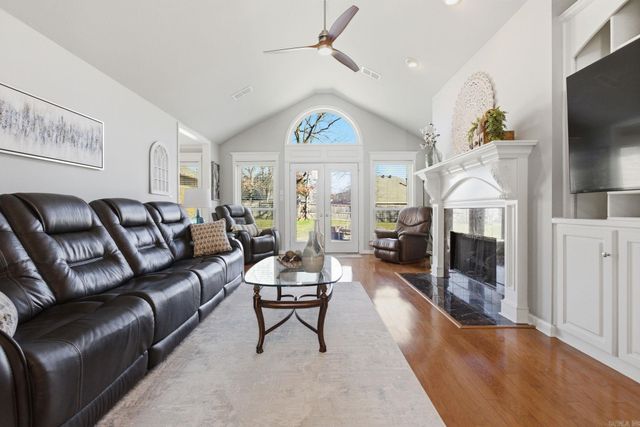 7124 E Ridge Drive, Sherwood, AR 72120