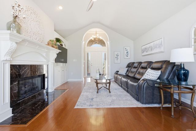 7124 E Ridge Drive, Sherwood, AR 72120