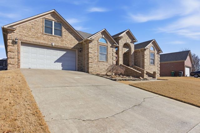 7124 E Ridge Drive, Sherwood, AR 72120