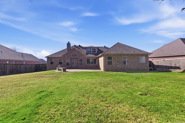 7124 E Ridge Drive, Sherwood, AR 72120