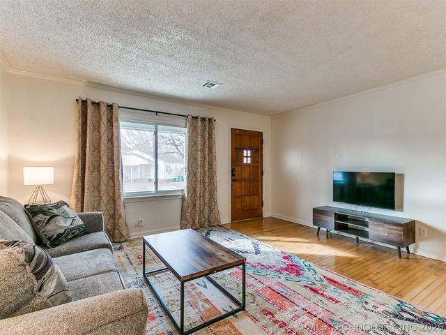 533 S Louisville Avenue, Tulsa, OK 74112