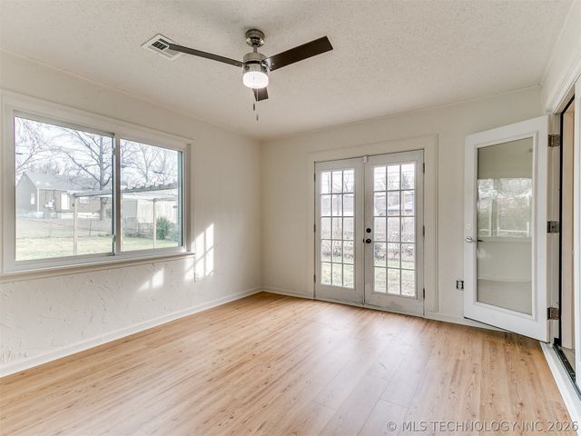 533 S Louisville Avenue, Tulsa, OK 74112