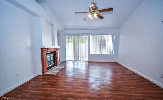 6762 Shelter Lane, Las Vegas, NV 89103