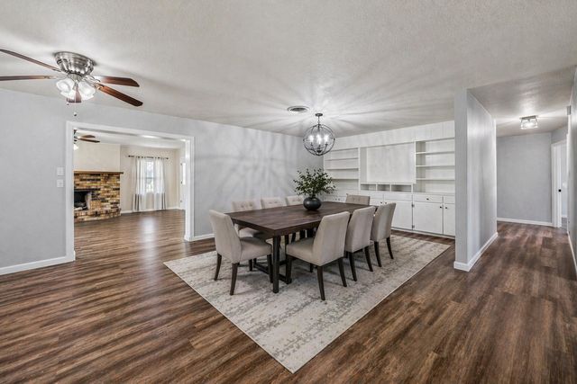 404 S 14th Street, West Columbia, TX 77486