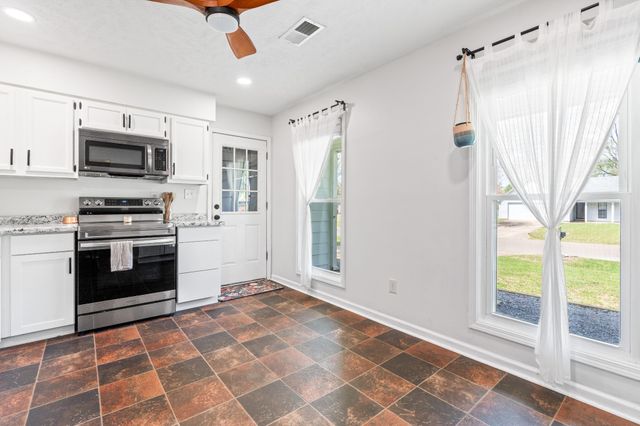 35 McGee Loop, Jackson, TN 38305