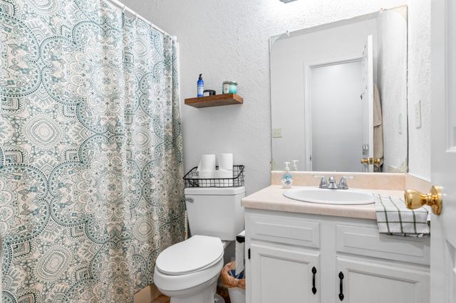 35 McGee Loop, Jackson, TN 38305