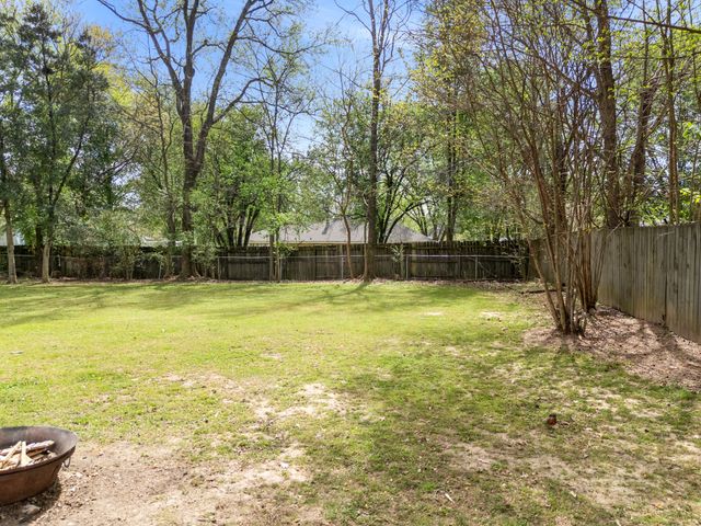 35 McGee Loop, Jackson, TN 38305