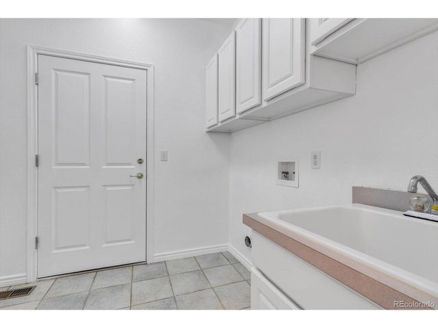 14640 E Penwood Pl, Aurora, CO 80015