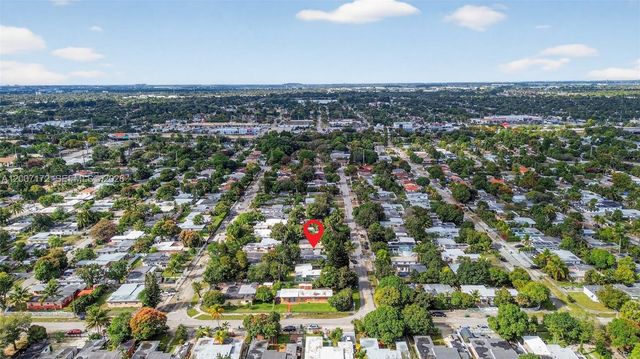 270 NW 106th St, Miami, FL 33150