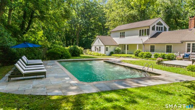 211 Newtown Turnpike, Wilton, CT 06897