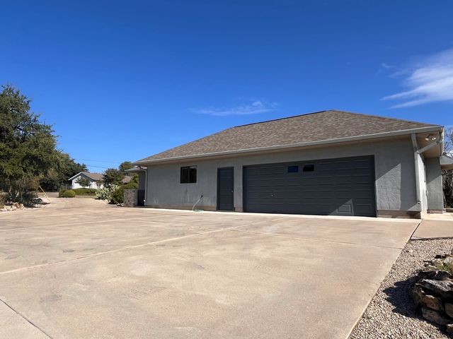 6780 Braden Circle, Kerrville, TX 78028