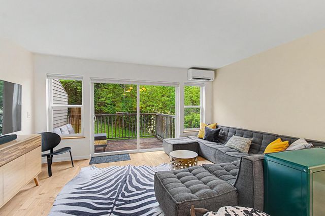 306 Redrock Drive, Burlington, VT 05401