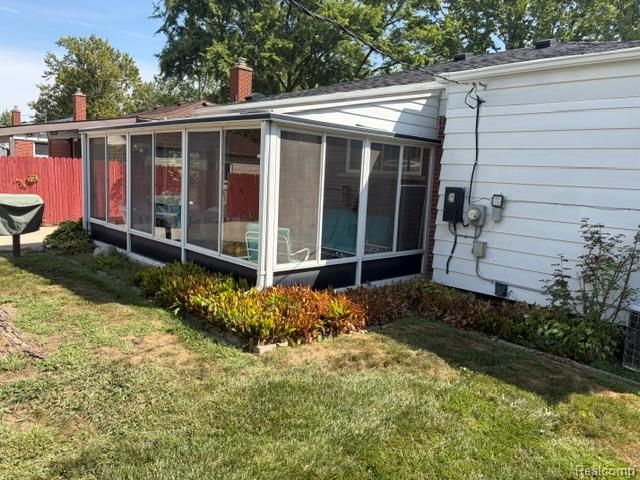 29515 Milton Avenue, Madison Heights, MI 48071