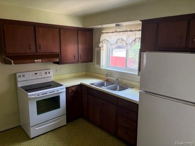 29515 Milton Avenue, Madison Heights, MI 48071