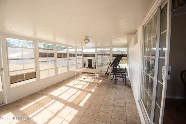 107 FOLKLORE Drive, Satsuma, FL 32189