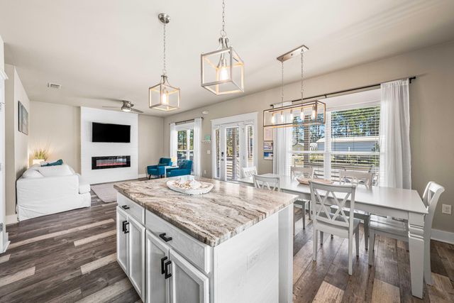 95 1st Street, Santa Rosa Beach, FL 32459