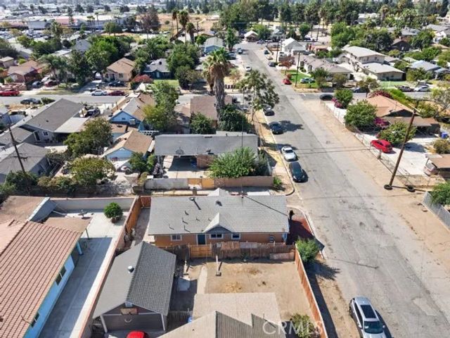 983 Wall Avenue, San Bernardino, CA 92410