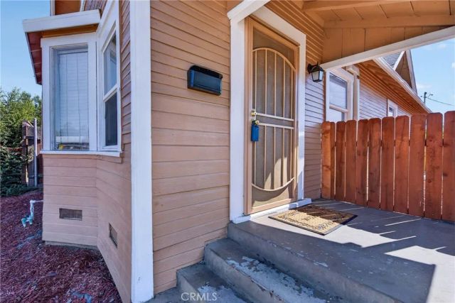 983 Wall Avenue, San Bernardino, CA 92410