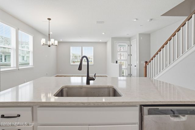 3483 HEADLAND Way, Jacksonville, FL 32224