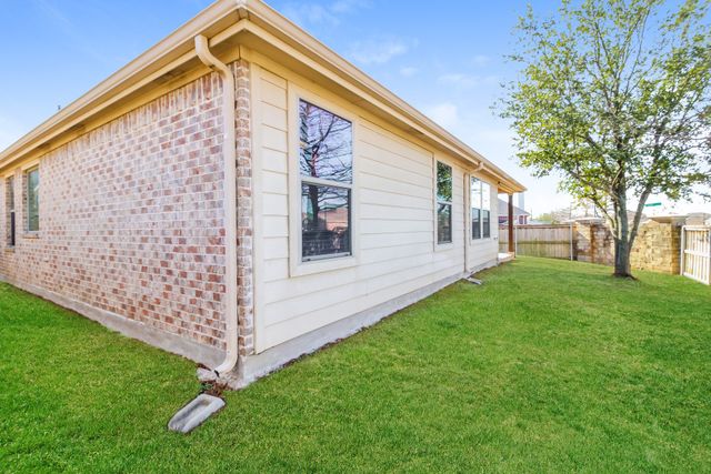206 Lavaca Drive, Princeton, TX 75407