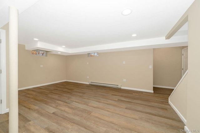 123 4th Avenue, Huntington, NY 11746