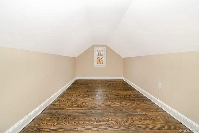 123 4th Avenue, Huntington, NY 11746