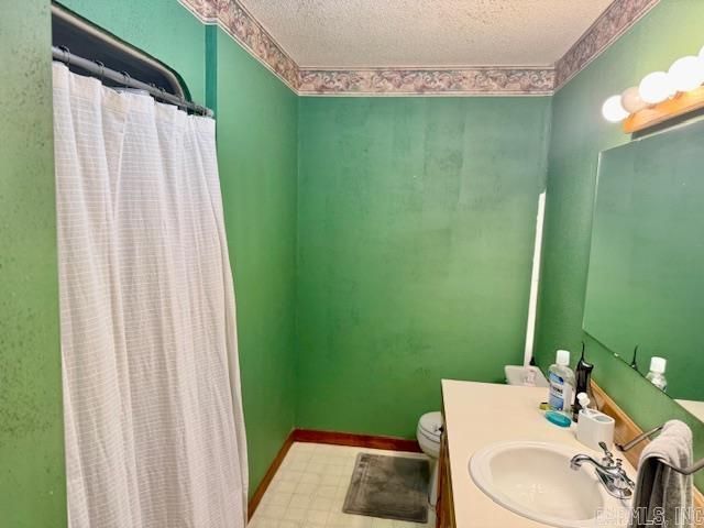 1961 Southfork Road, Arkadelphia, AR 71923