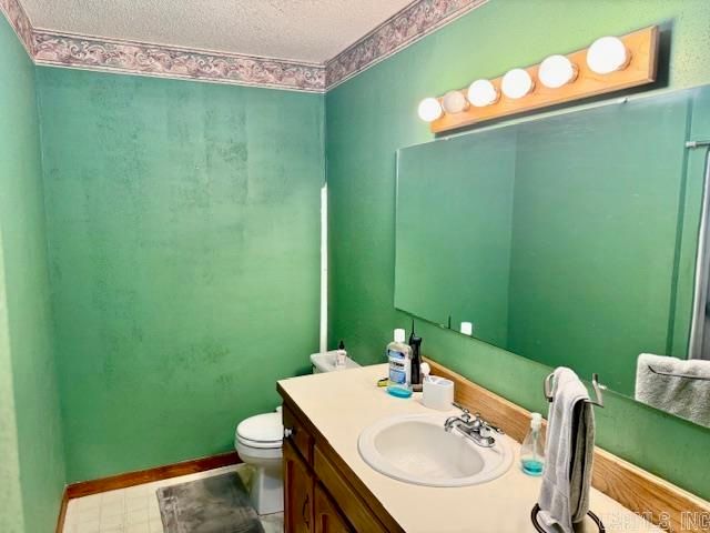 1961 Southfork Road, Arkadelphia, AR 71923