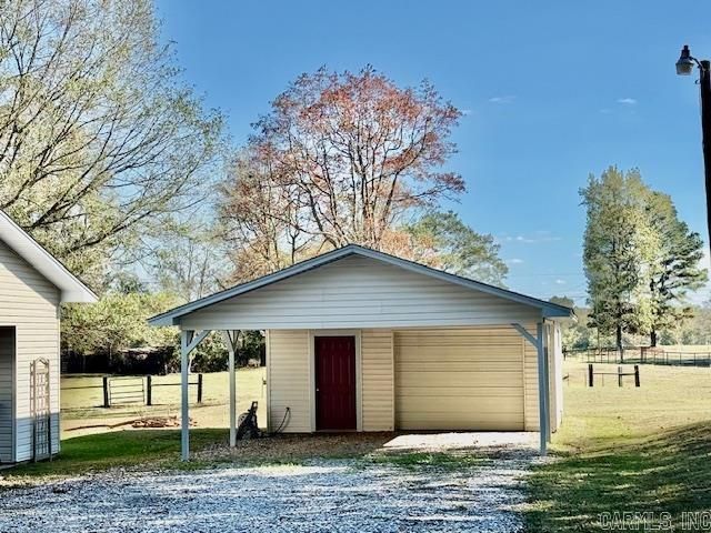 1961 Southfork Road, Arkadelphia, AR 71923