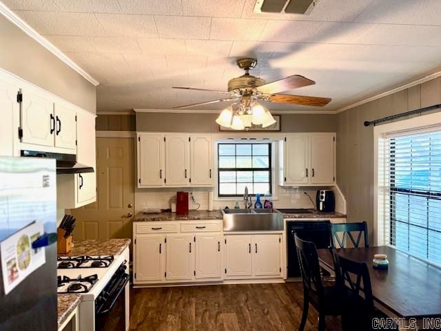 1961 Southfork Road, Arkadelphia, AR 71923