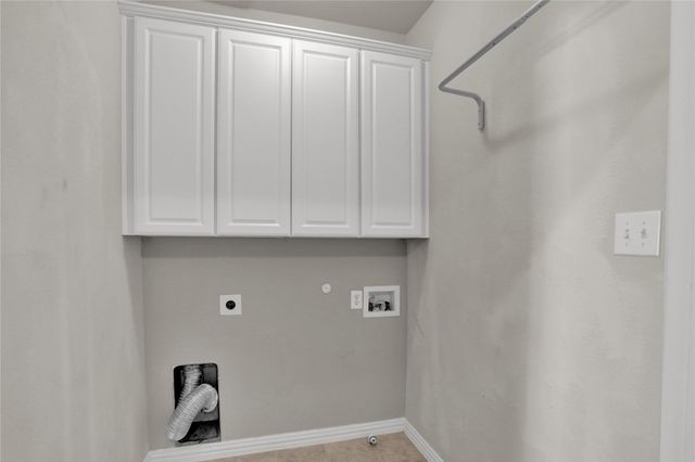 2553 Jacobson Drive, Lewisville, TX 75067