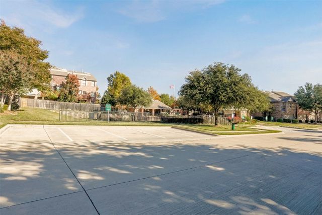 2553 Jacobson Drive, Lewisville, TX 75067