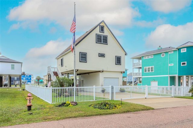 22901 Miramar Street, Galveston, TX 77554